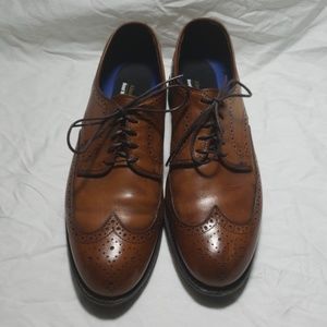 Allen Edmonds road warrior wingtips 9D